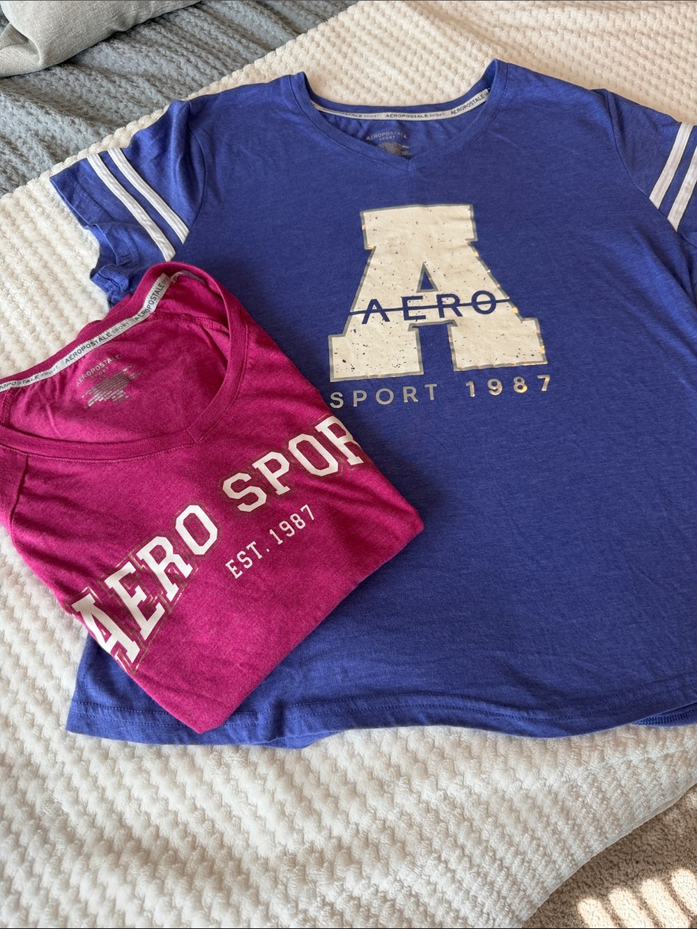 Aeropostale Blue & Pink Short Sleeve Graphic Tees